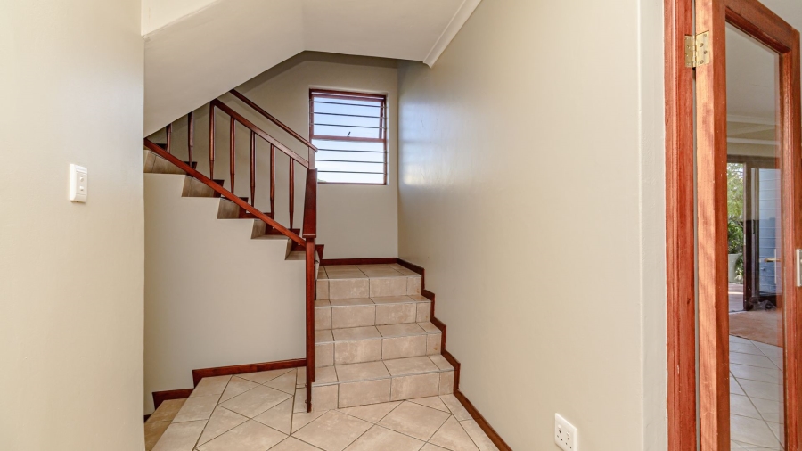 6 Bedroom Property for Sale in Costa Sarda Western Cape